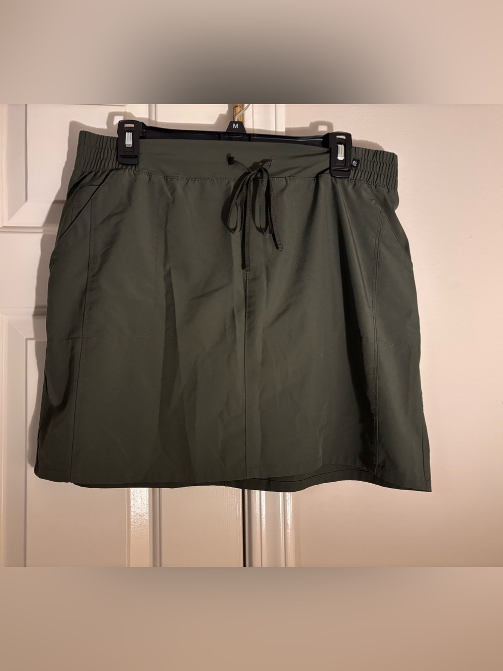 TWO Marika Drawstring Mini Skorts- olive green and purple- size Large